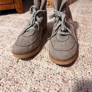 Stylish Gray Women's Shoes